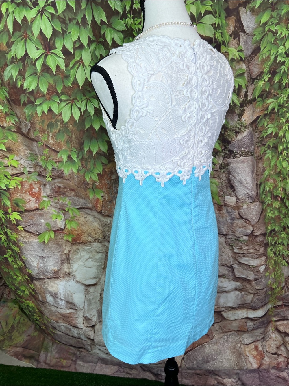 LILLY PULITZER Lace Topped Turquoise and White Sleeveless Tank Mini Dress, 0 - Picture 6 of 11